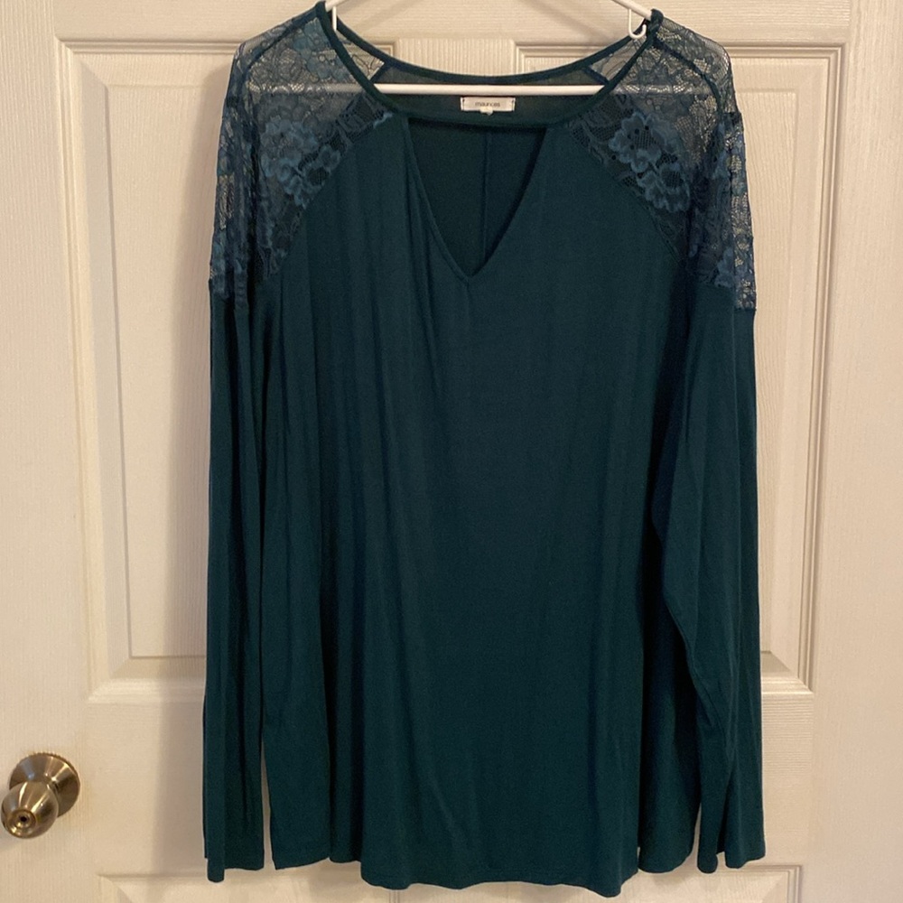 Maurices 2/3 green lace top